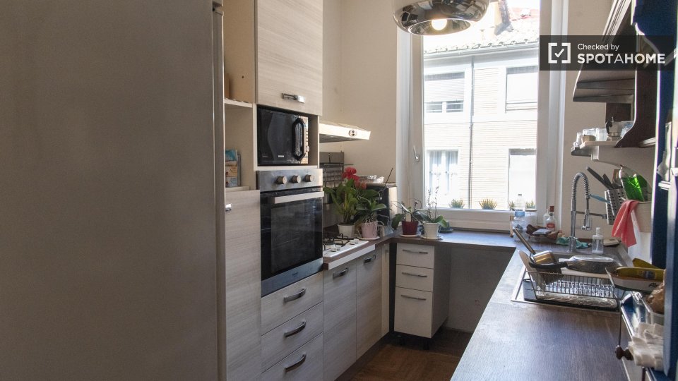 Double room Rome, 4 beds — photo 10