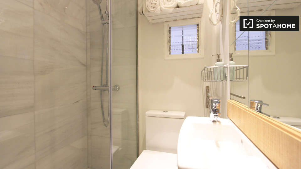 Apartment Madrid, 1 bed, 28m² — photo 5