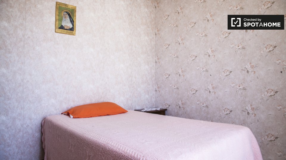 Double room Rome, 8 beds, 360m² — photo 3