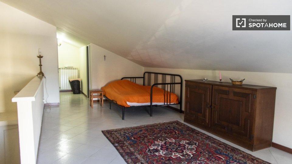 Double room Rome, 1 bed — photo 11