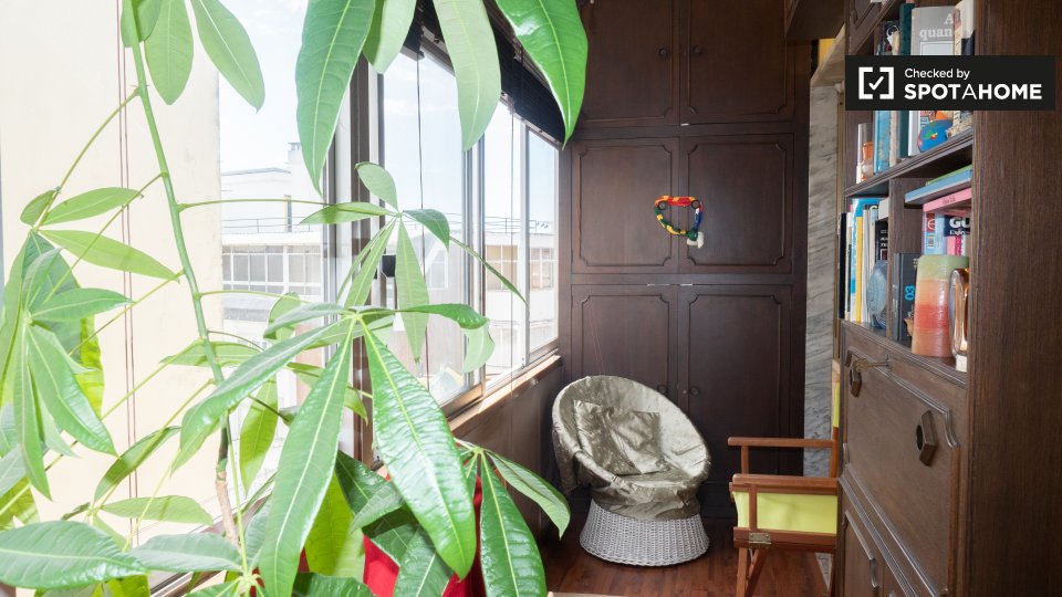 Double room Lisbon, 2 beds, 84m² — photo 6
