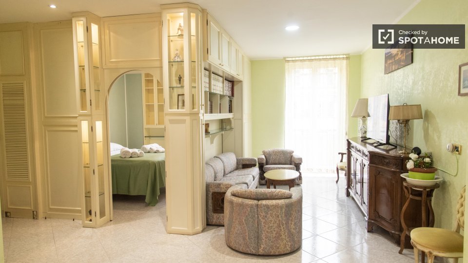 Apartment Rome, 1 bed — photo 17