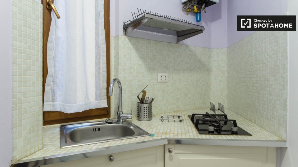 Double room Milan, 3 beds, 70m² — photo 7