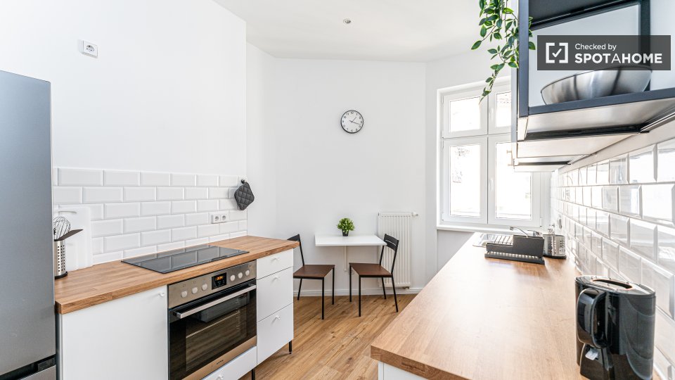 Double room Berlin, 4 beds, 60m² — photo 2