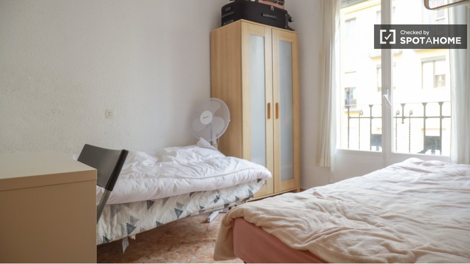 Apartment Madrid, 3 beds, 79m² — photo 8