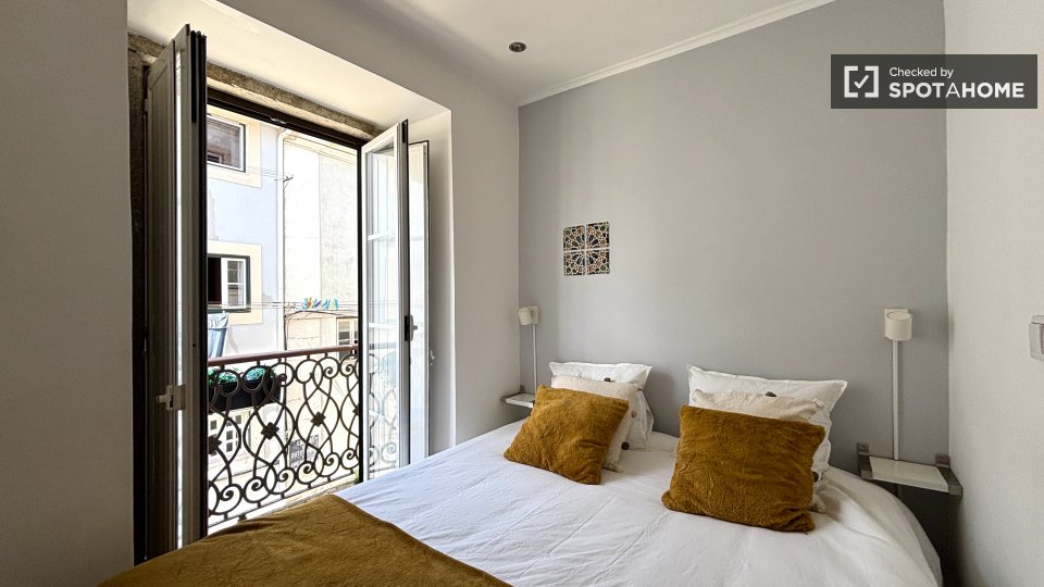 Apartment Lisbon, 1 bed, 32m² — photo 10
