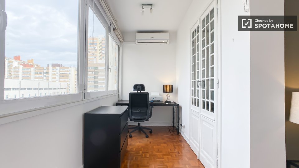 Apartment Lisbon, 1 bed, 60m² — photo 15