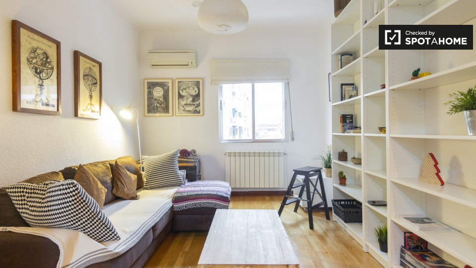 Apartment Madrid, 1 bed, 68m² — photo 3