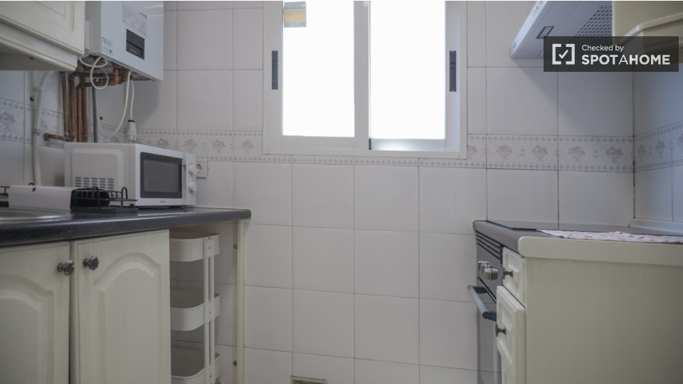 Apartment Madrid, 2 beds — photo 12