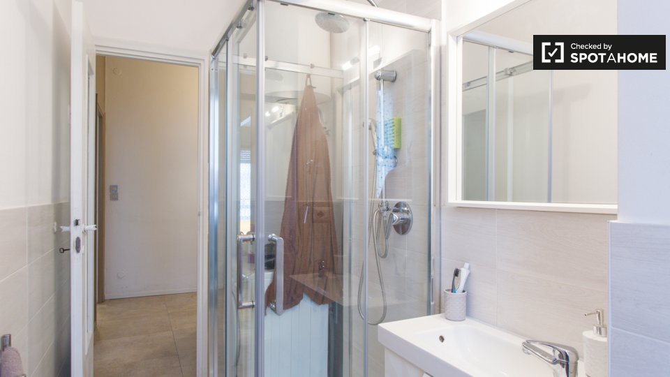 Double room Milan, 2 beds, 70m² — photo 13