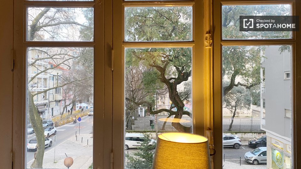 Double room Lisbon, 5 beds, 120m² — photo 37