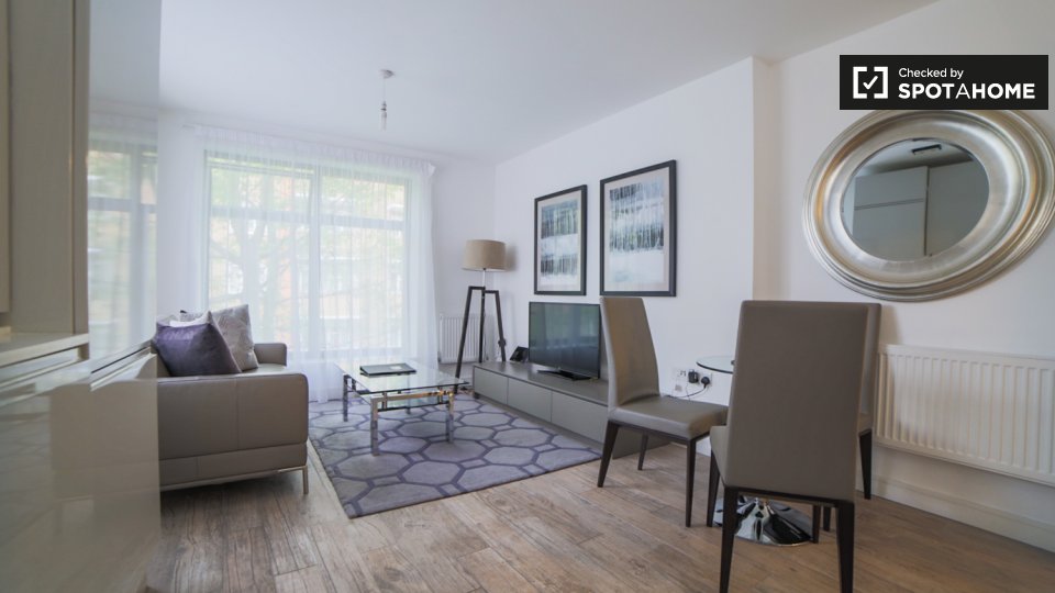 Apartment London, 2 beds — photo 8