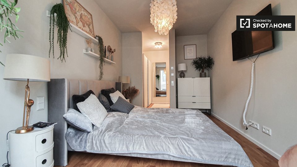 Apartment Berlin, 1 bed, 54m² — photo 9
