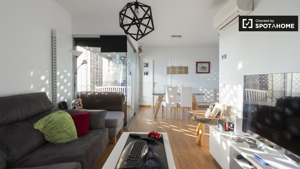 Double room Madrid, 3 beds, 120m² — photo 11