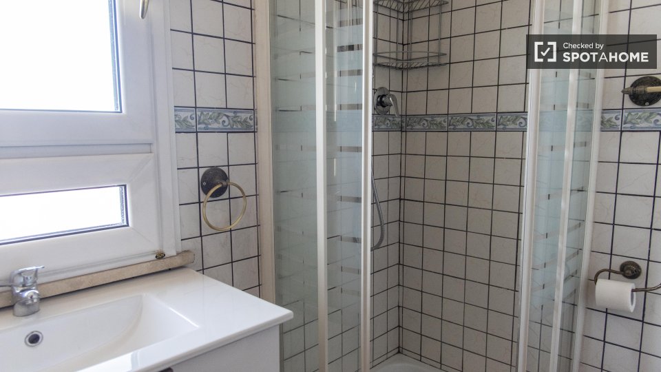 Double room Rome, 5 beds — photo 7