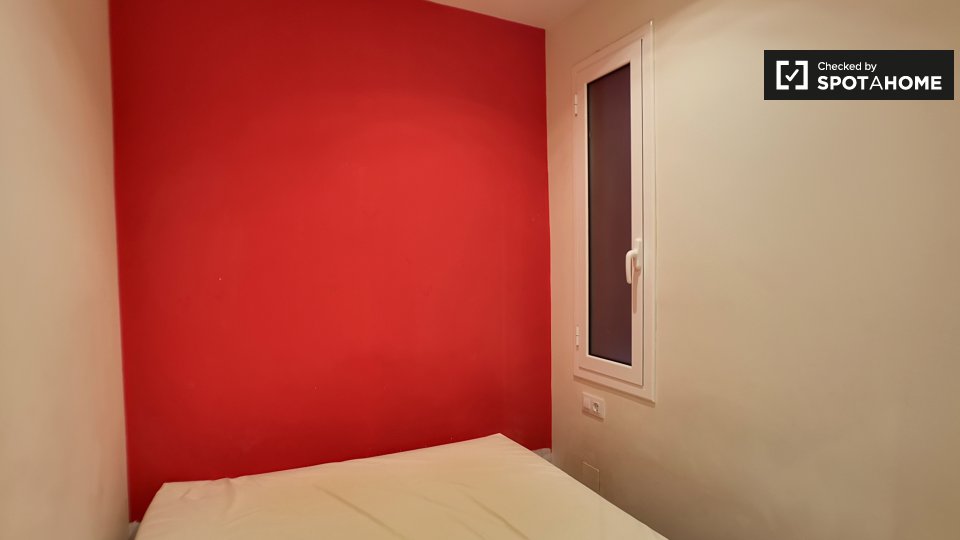 Apartment Barcelona, 1 bed, 36m² — photo 17