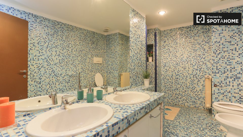 Double room Milan, 6 beds, 160m² — photo 14