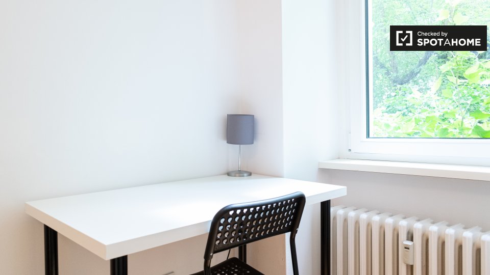 Double room Berlin, 4 beds, 68m² — photo 22