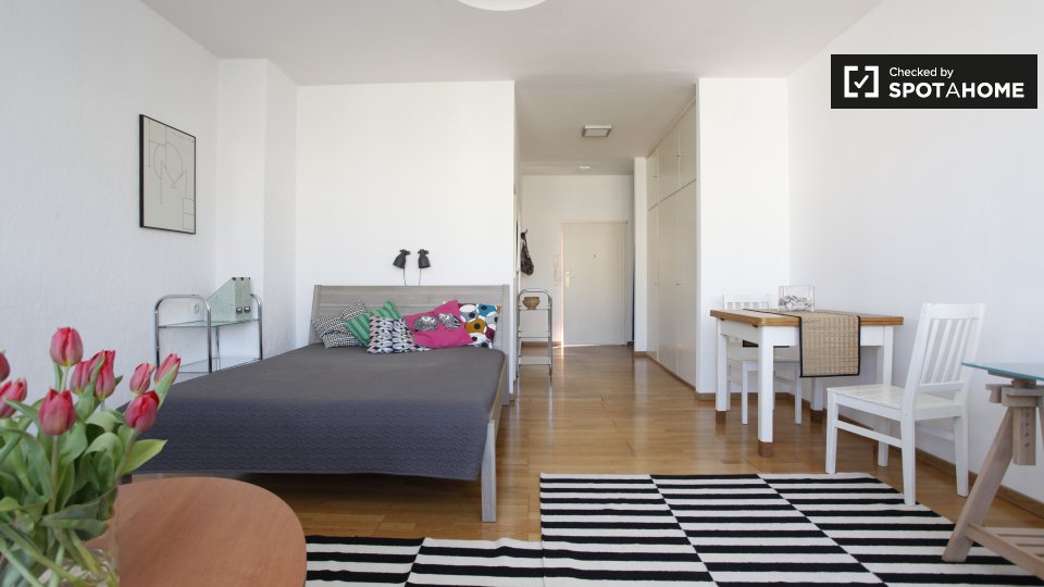 Apartment mono Berlin, 44m² — photo 1