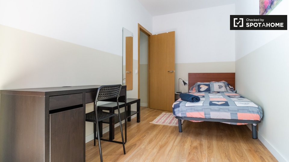 Double room Barcelona, 6 beds — photo 2