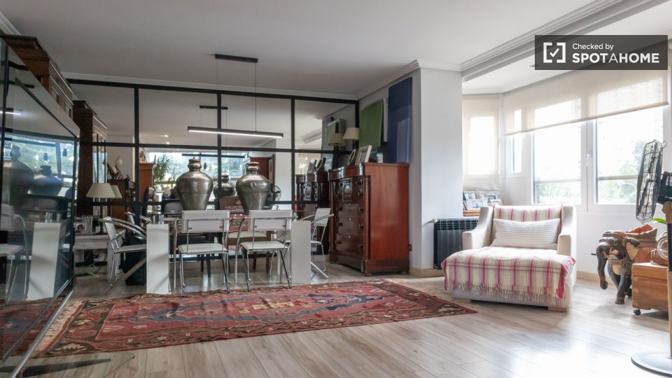 Double room Madrid, 4 beds — photo 7
