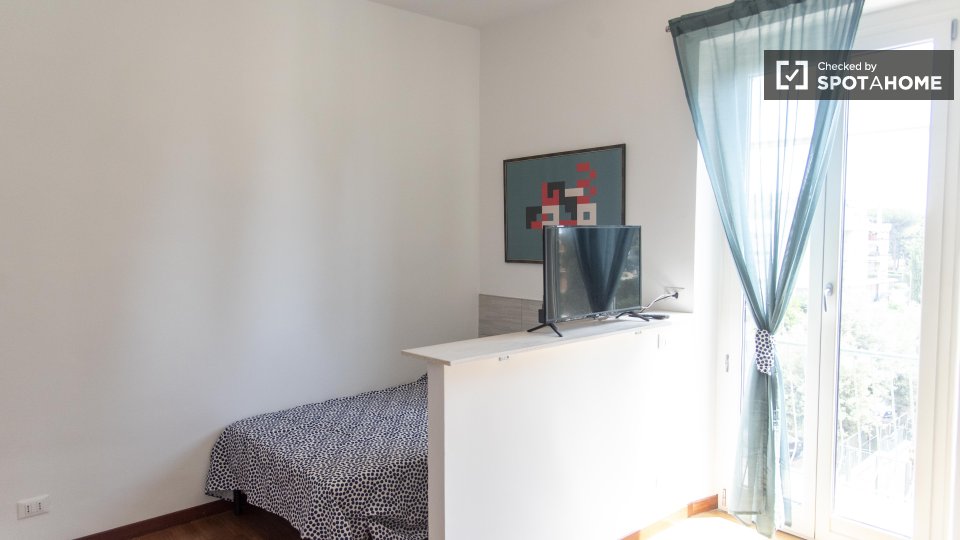 Apartment mono Rome — photo 2