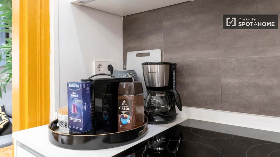 Apartment Madrid, 5 beds, 112m² — photo 27