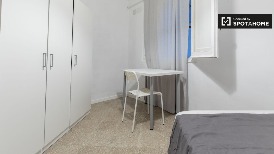 Double room Valencia, 6 beds — photo 11