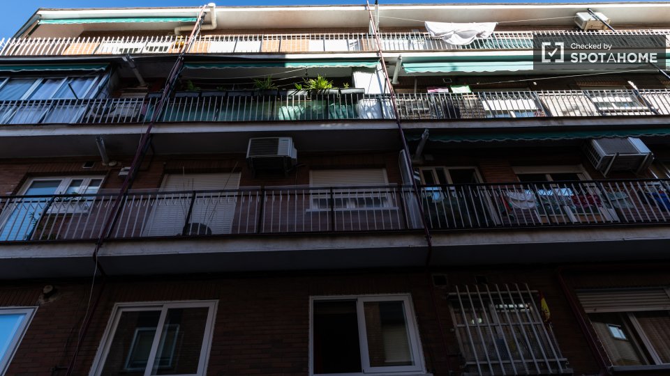 Double room Madrid, 4 beds — photo 19