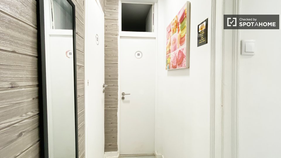 Double room Lisbon, 7 beds — photo 16