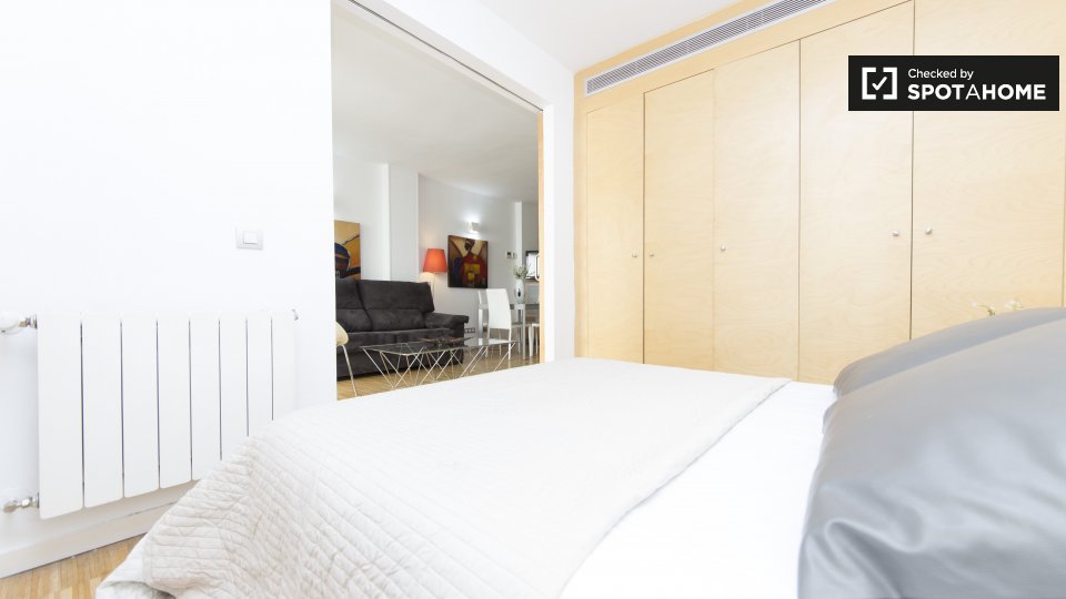 Apartment Madrid, 2 beds, 1m² — photo 16