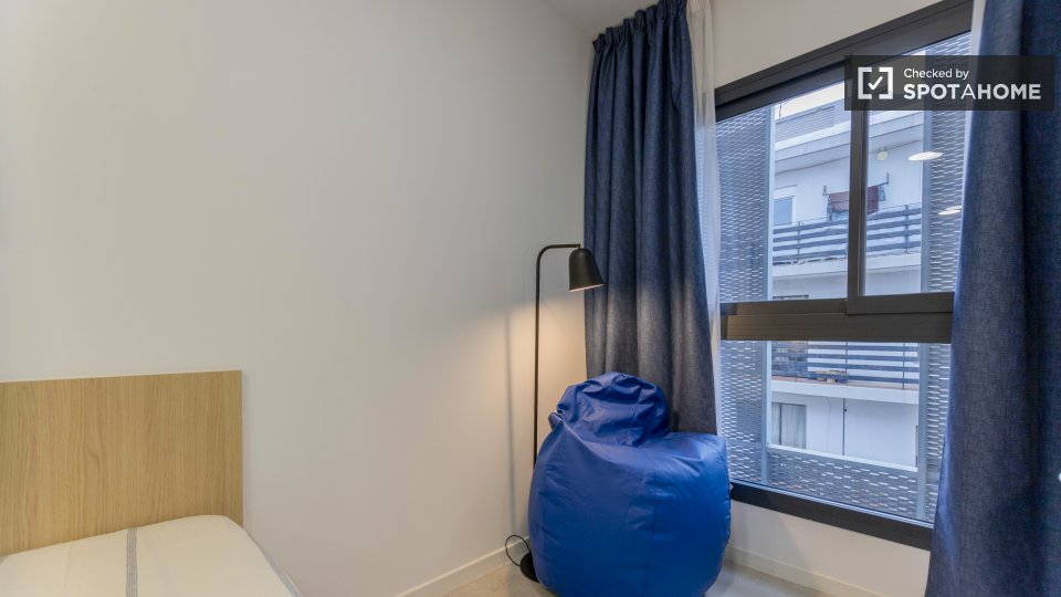 Double room Valencia, 70 beds — photo 12
