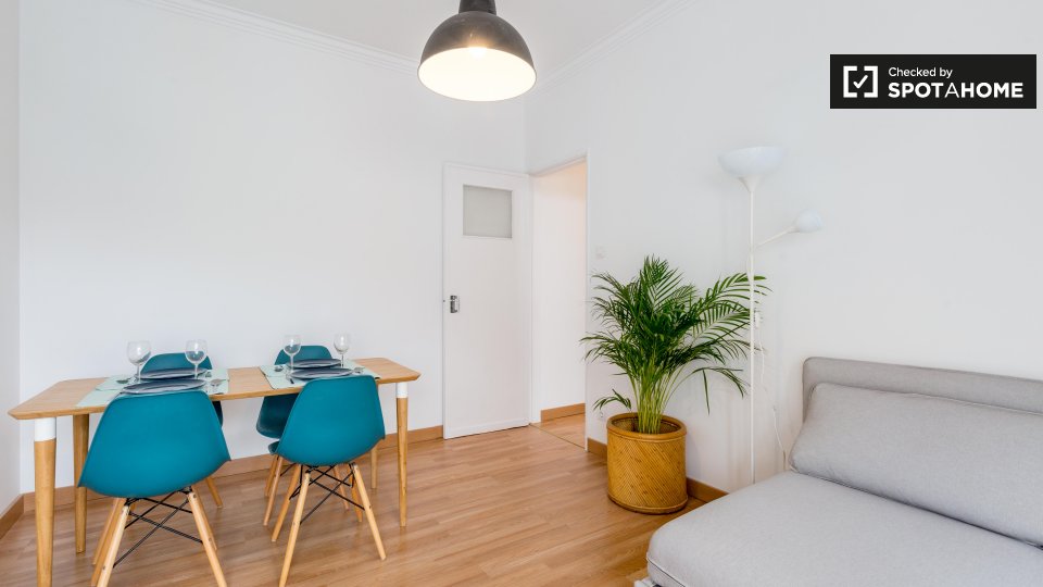 Apartment Lisbon, 1 bed — photo 1