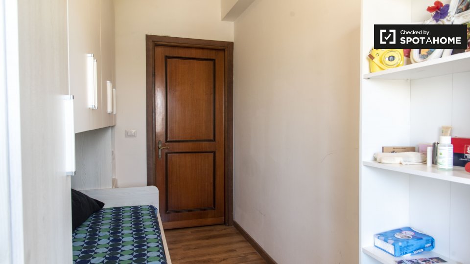 Camera doppia Roma, 6 camere — foto 8