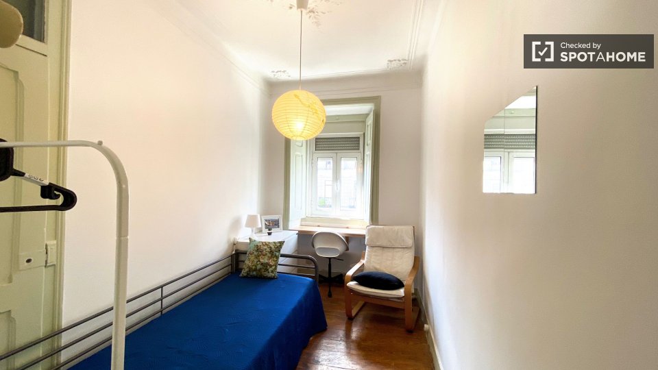Double room Lisbon, 6 beds — photo 1
