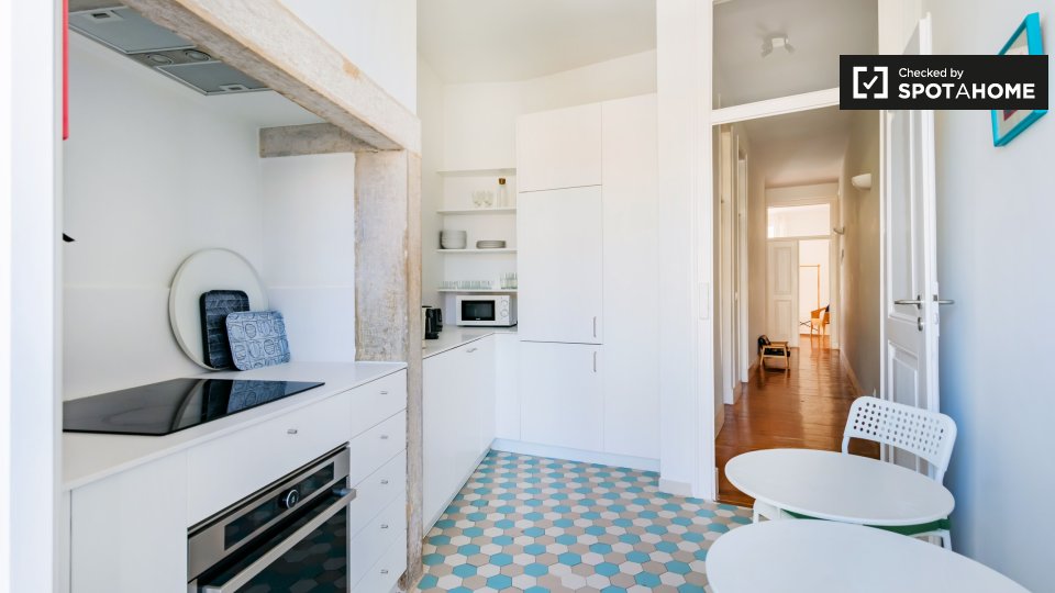 Apartment Lisbon, 3 beds — photo 19