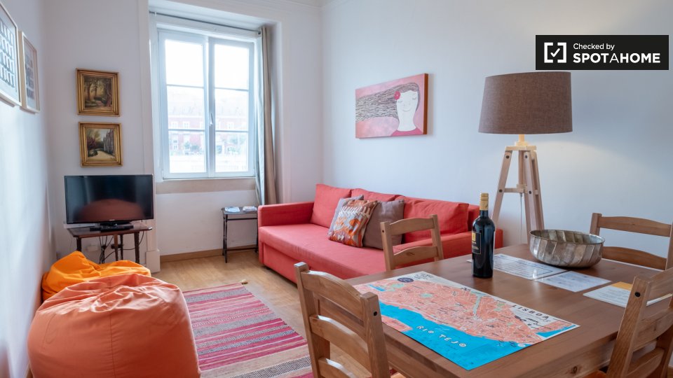 Apartment Lisbon, 1 bed — photo 17