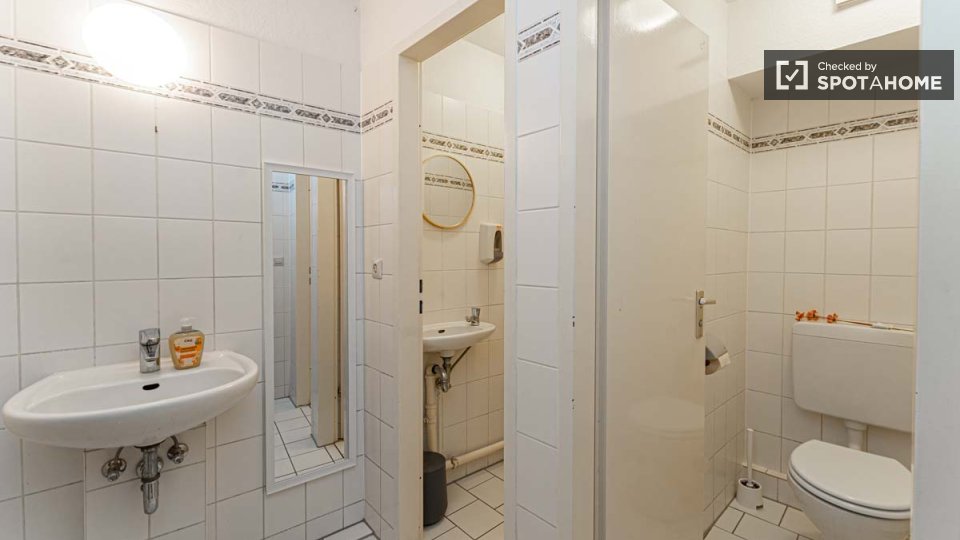 Double room Berlin, 12 beds, 170m² — photo 39