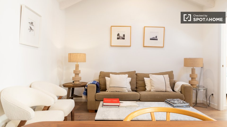 Apartment Madrid, 2 beds — photo 14
