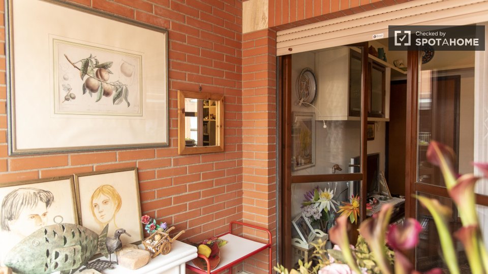 Double room Rome, 1 bed — photo 7