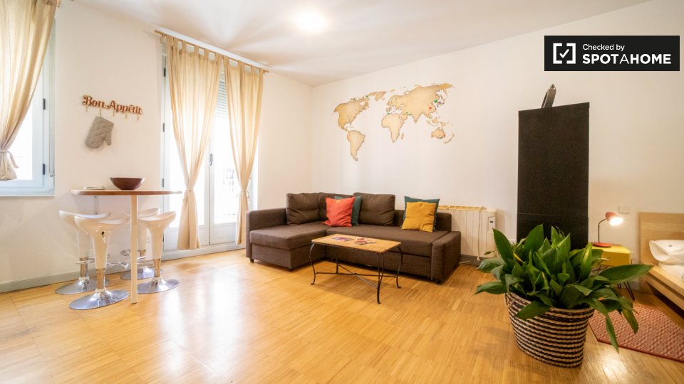 Apartment mono Madrid, 35m² — photo 1