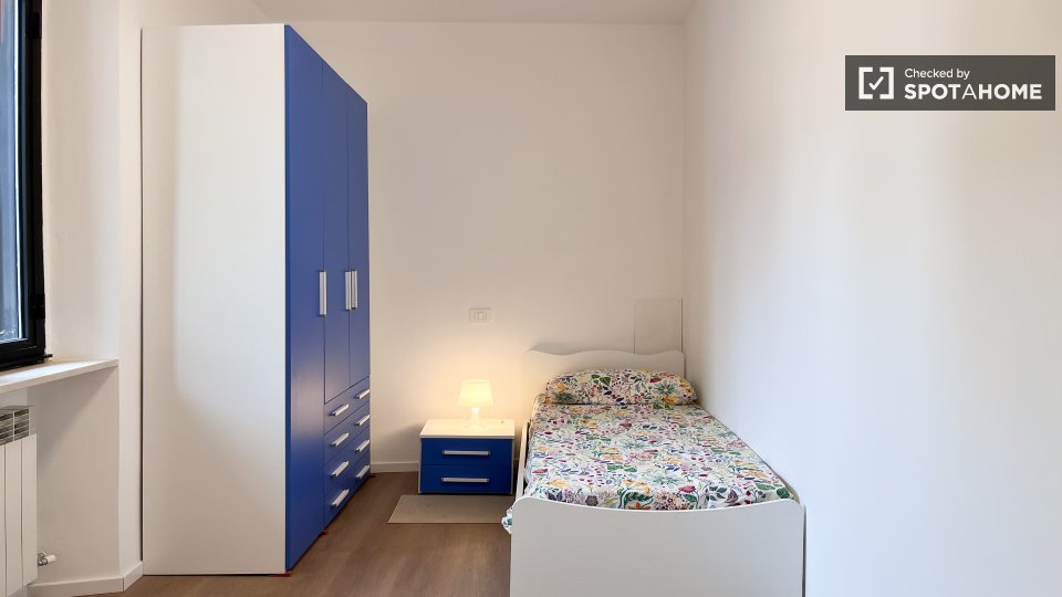 Double room Milan, 4 beds — photo 41
