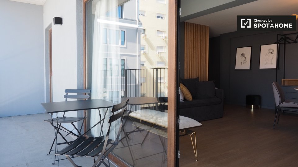 Apartment mono Lisbon, 47m² — photo 10