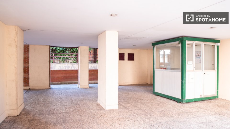 Apartment mono Madrid, 40m² — photo 17
