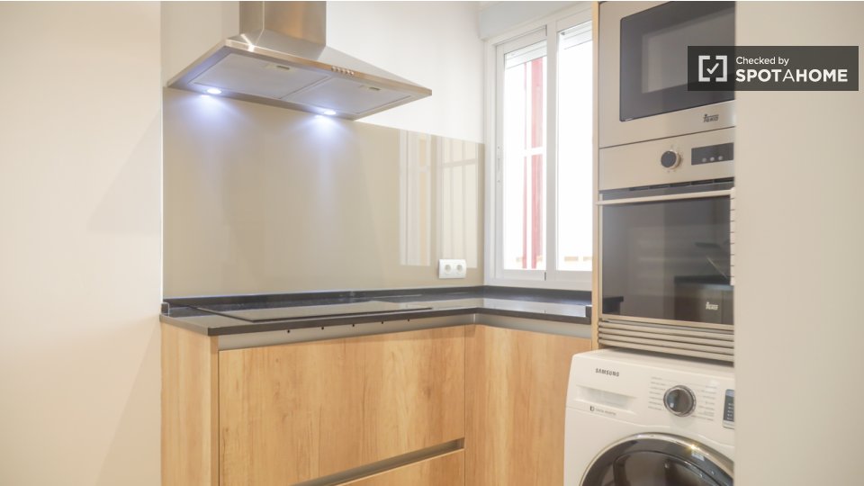 Apartment Madrid, 1 bed, 70m² — photo 4