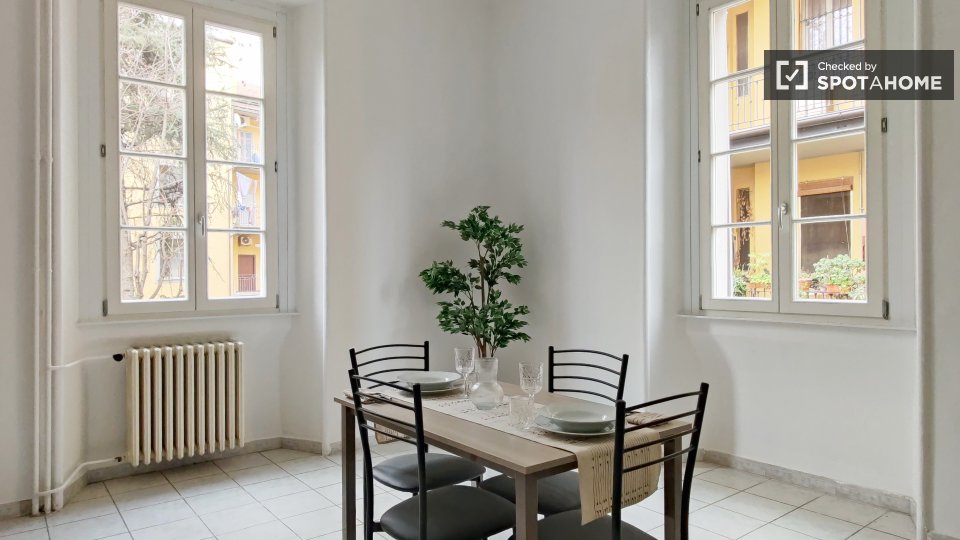 Apartment Milan, 1 bed — photo 1