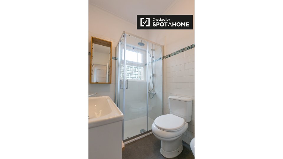 Apartment Lisbon, 1 bed — photo 14
