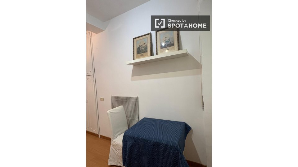 Apartment Rome, 1 bed — photo 38