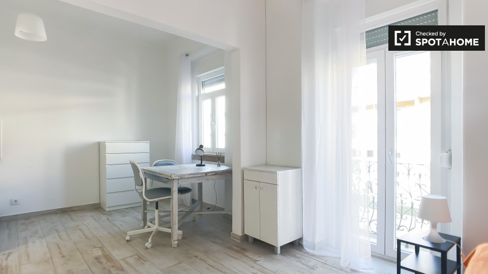 Apartment mono Lisbon, 21m² — photo 4