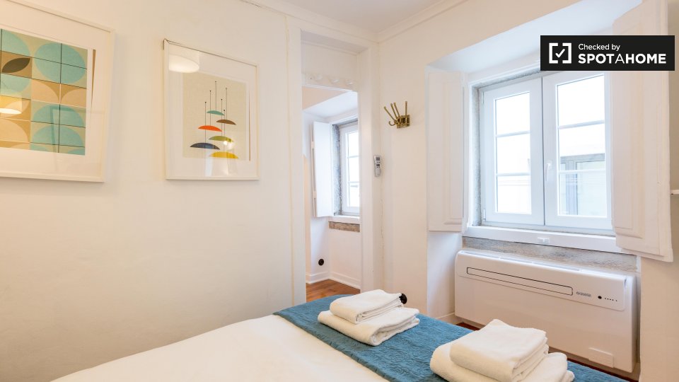 Apartment Lisbon, 2 beds — photo 13